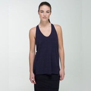 Lululemon Mountain Tank
1 / 8 Stripe Cadet Blue